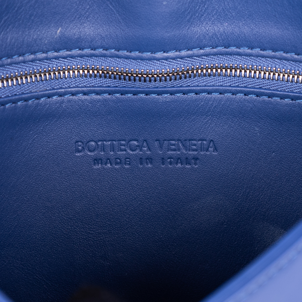 Bottega Veneta Cassette Crossbody - Picture 10 of 10